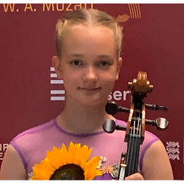 PROGRAMME
Accomponist - Kārlis Tirzītis.

ROUND I
K. Davidov ”Valse” op. 41, No.2
H. Wieniawski Scherzo-Tarantelle op.16 (Edited by Arturo Bonucci)